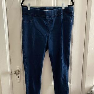 Old Navy Super Stretch Skinny Jeggings